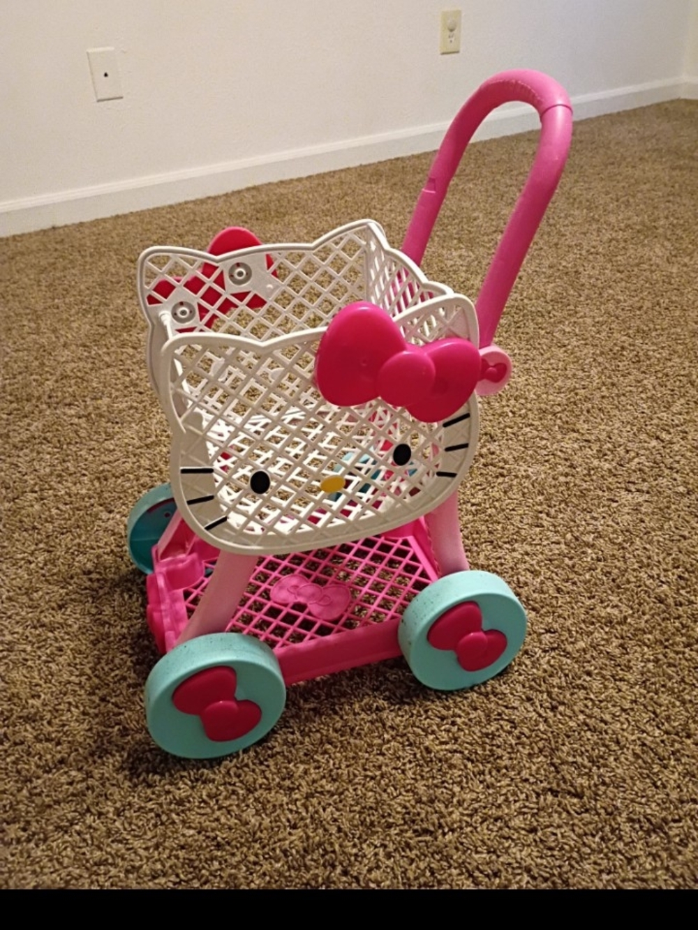 Hello Kitty Cart